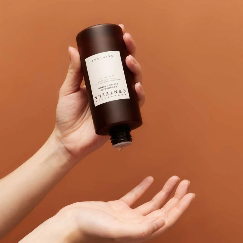 Tónico Facial Madagascar Centella Probio-Cica Essence Skin1004 210 ml